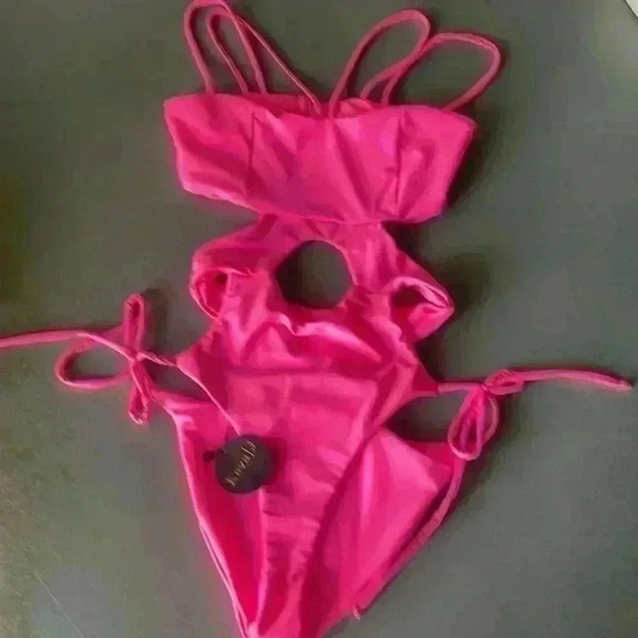 Keva J. - NWT Cut Out Pink Swimsuit Monokini Sz Small - Picture 12 of 12
